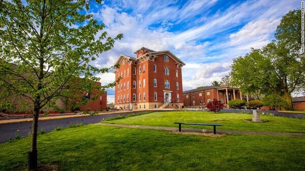 출처: Linclon College