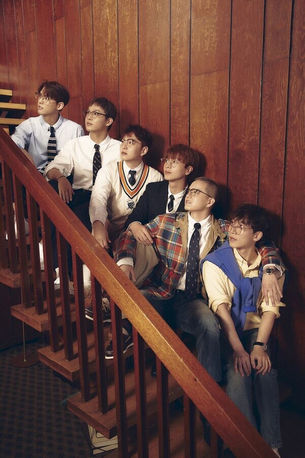 11년 소속사와 동거를  마무리한 한 비쿠비  사지=큐브엔터태인먼트