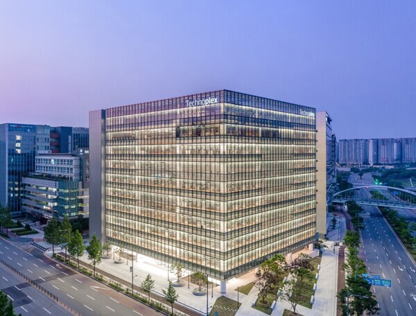 한국앤컴퍼니그룹 본사 테크노플렉스 외관  사진=한국앤컴퍼니