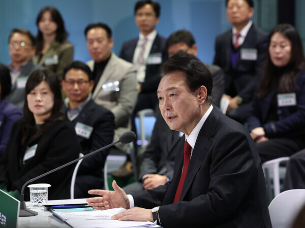 윤석열 대통령이 21일 울산전시컨벤션센터에서 열린 민생토론회에서 발언하고 있다. 사진=뉴시스