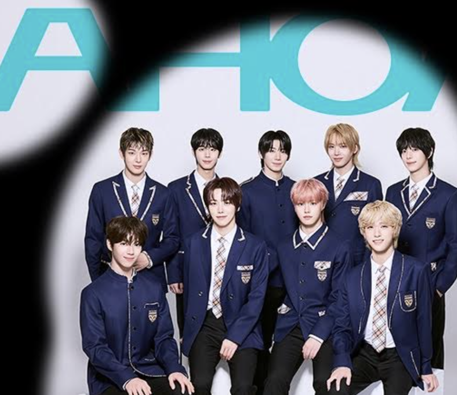 스쿨룩스, 아홉 협업 기념 포토카드 ...